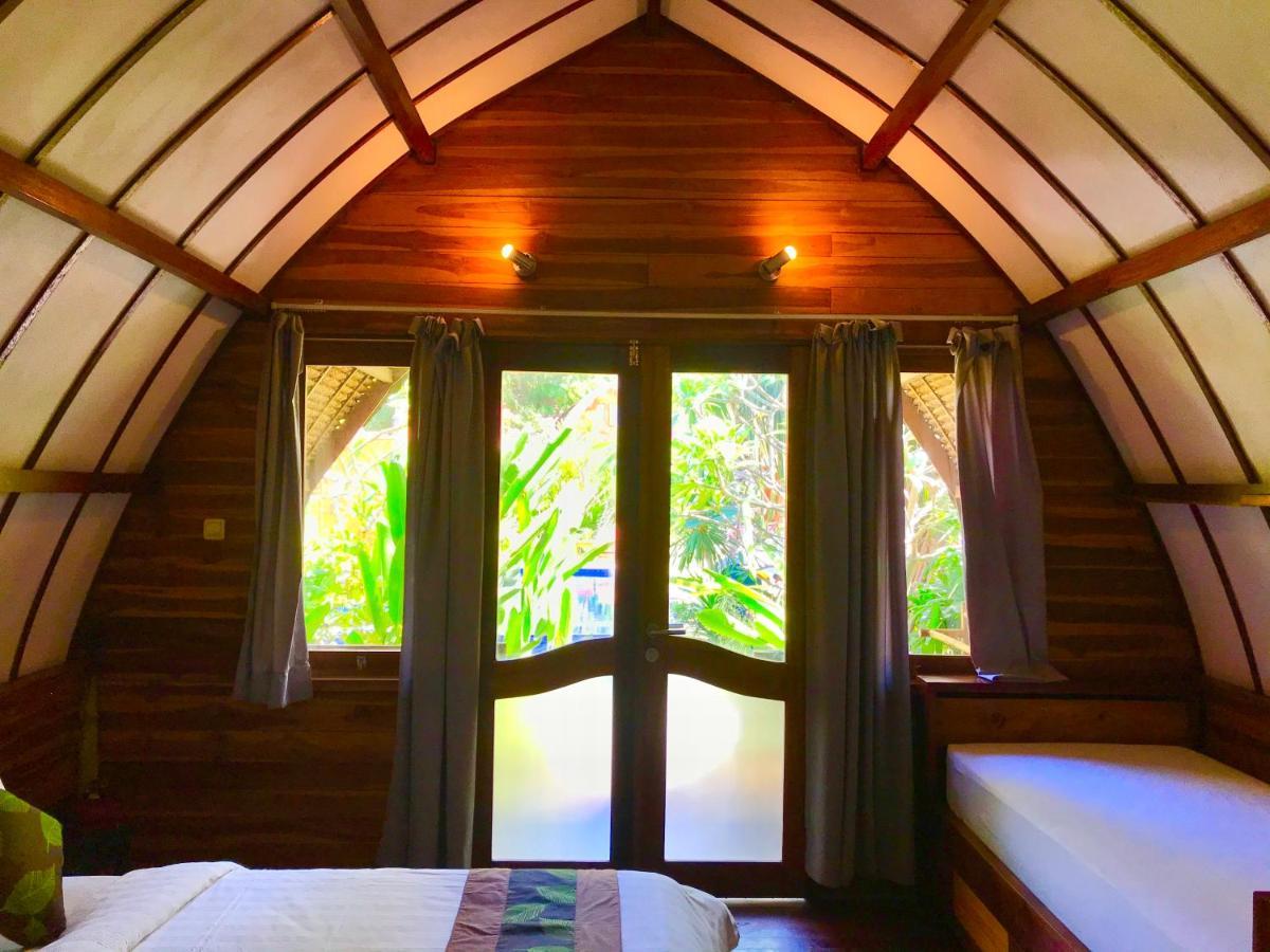 Cotton Tree Cottages Gili Trawangan Exteriör bild